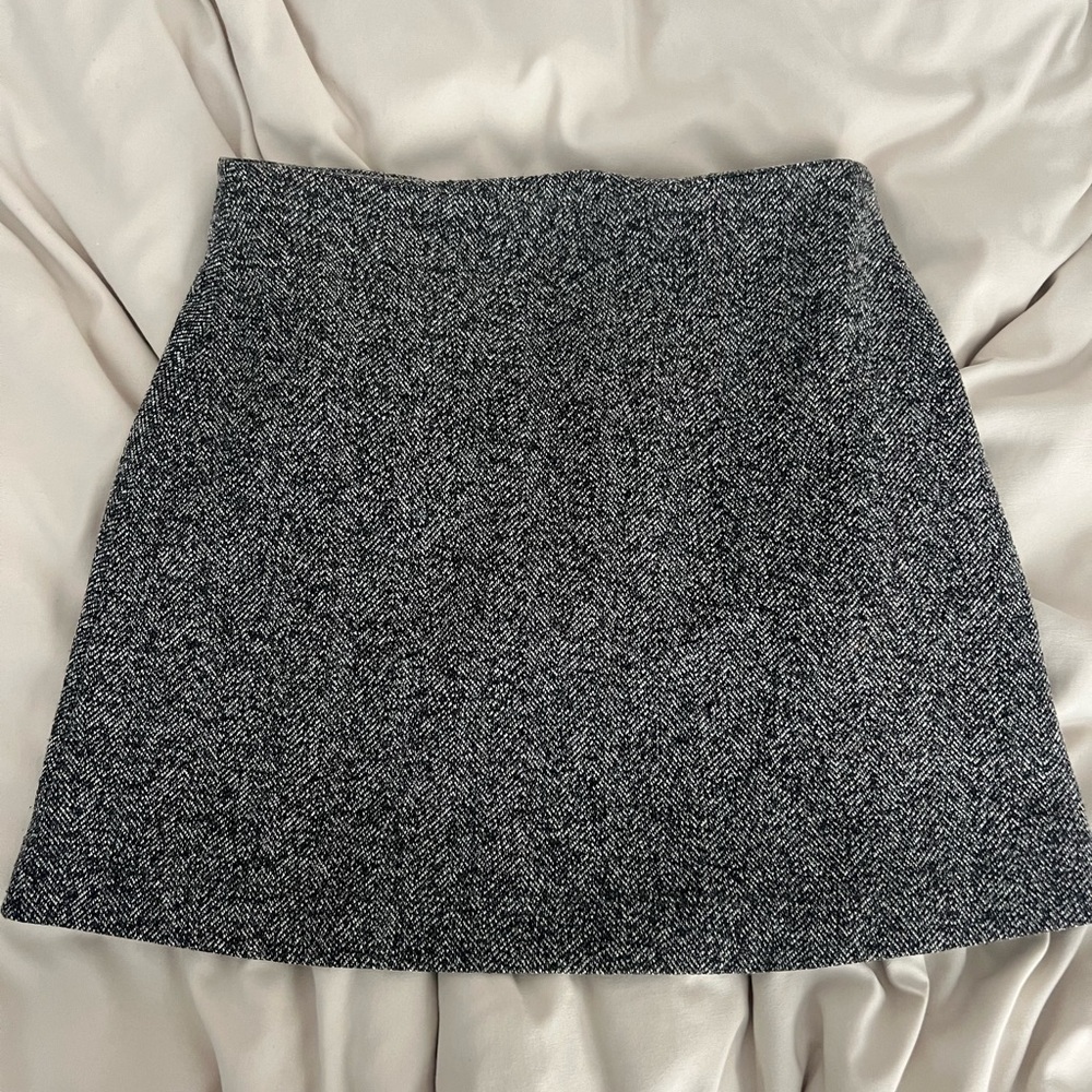 Topshop Size 6 Short Black and White High Waisted Skirt